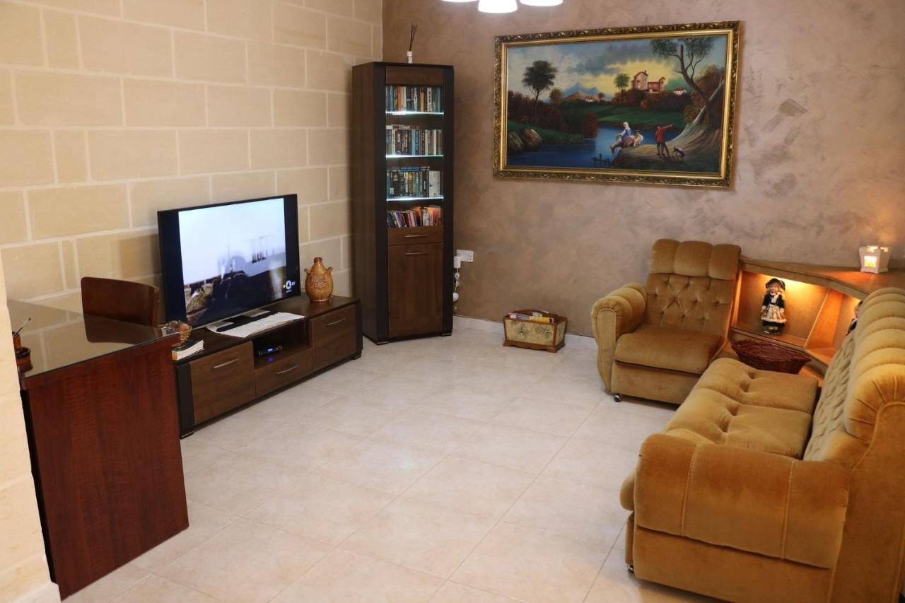 Grazzja Traditional Apartment Żabbar Екстериор снимка