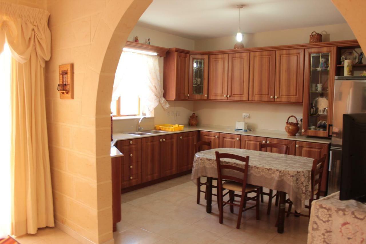 Grazzja Traditional Apartment Żabbar Екстериор снимка