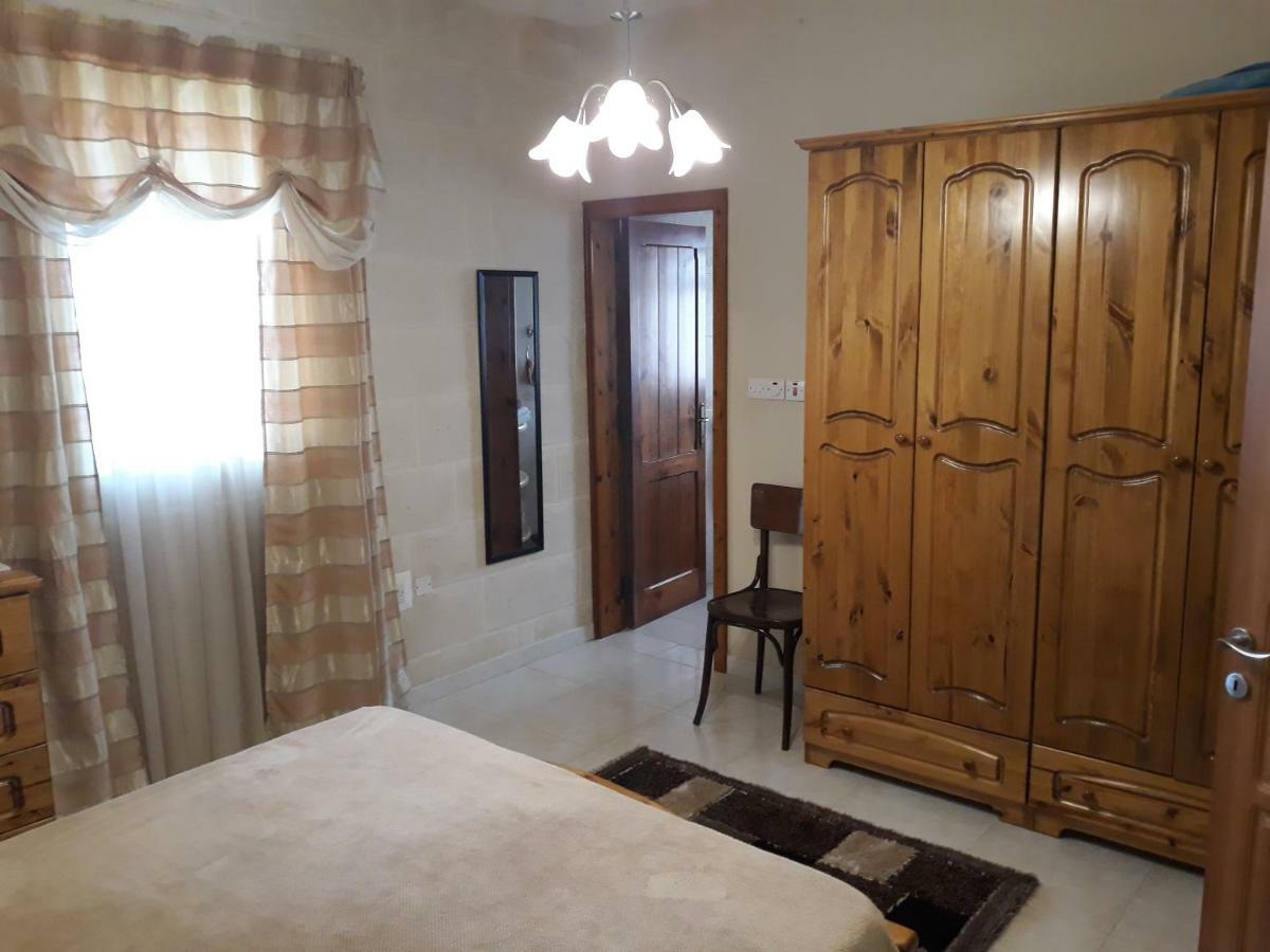 Grazzja Traditional Apartment Żabbar Екстериор снимка